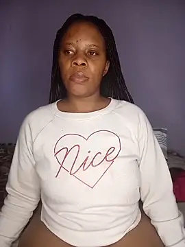 Emmylove-xr25 online show from June 12, 2026, 7:28 am
