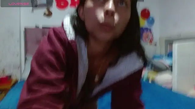 katty hottest online show from February 16, 2026, 12:26 pm