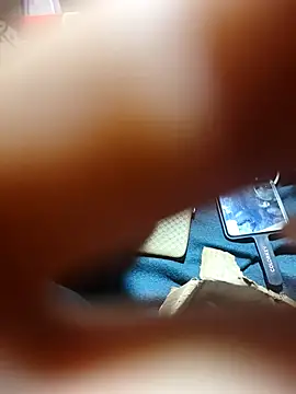 Lynly k2 online show from February 14, 2026, 3:51 am