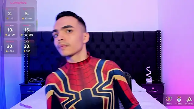 Snapshot of NicoKingg_ chatting on January 7, 2026, 12:32 pm NicoKingg online show from January 7, 2026, 12:32 pm