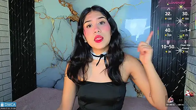 sofia sstonee  online show from February 2, 2026, 11:09 am