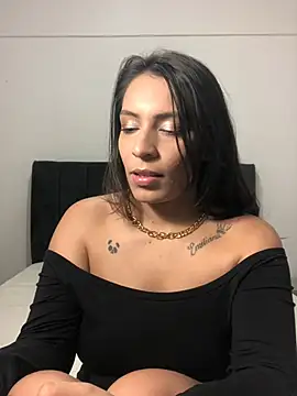 Vianca Costt online show from February 15, 2026, 2:56 am