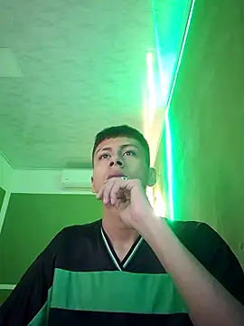 stebeen smithh online show from June 7, 2026, 1:33 am