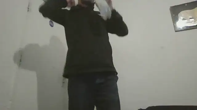 WeakDegree76 online show from January 7, 2026, 11:21 pm