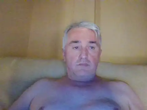 Cumlover5534 online show from April 11, 2026, 4:43 pm