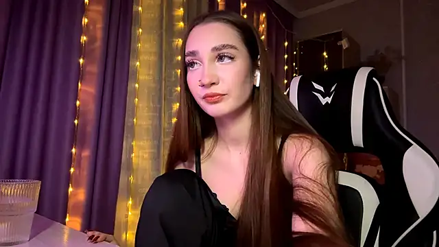 HollyPaw online show from January 16, 2026, 7:29 pm