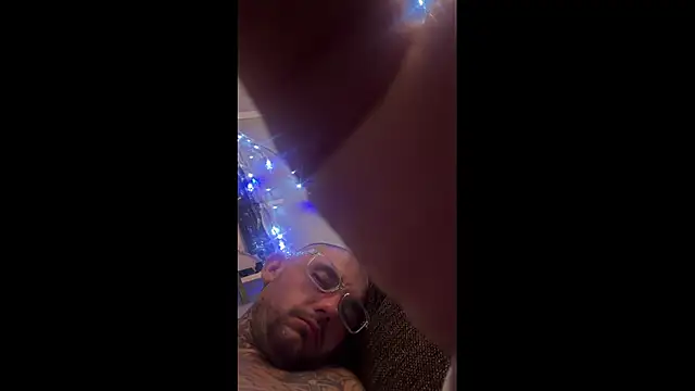 trickydickydaddy online show from June 20, 2026, 9:25 am
