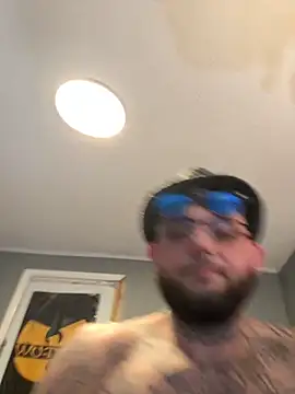 Snapshot of trickydickydaddy chatting on November 21, 2025, 4:44 am trickydickydaddy online show from November 21, 2025, 4:44 am