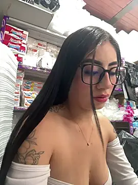 Snapshot of SCARLETT_INK_ chatting on February 22, 2026, 4:52 pm SCARLETT INK online show from February 22, 2026, 4:52 pm