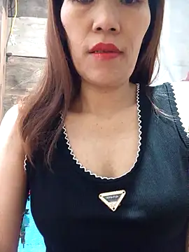 Hini68 online show from November 15, 2025, 7:34 am