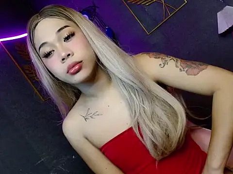 Snapshot of slutty_lauraxxx chatting on February 26, 2026, 3:39 am slutty lauraxxx online show from February 26, 2026, 3:39 am