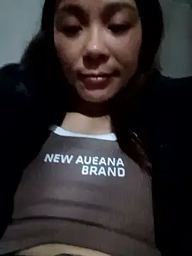 Lyla john online show from January 18, 2026, 1:47 pm