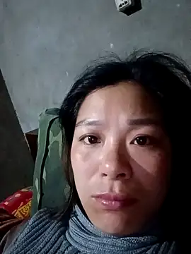 Lyla john online show from February 10, 2026, 1:37 am