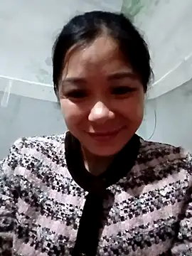 Lyla john online show from January 9, 2026, 12:23 pm