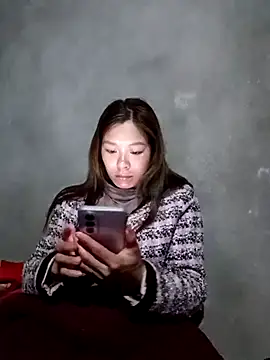 Lyla john online show from March 11, 2026, 10:15 pm