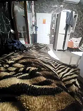 Saddamzaid1985 online show from April 24, 2026, 12:51 pm