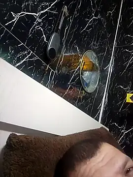 Saddamzaid1985 online show from April 25, 2026, 12:08 pm