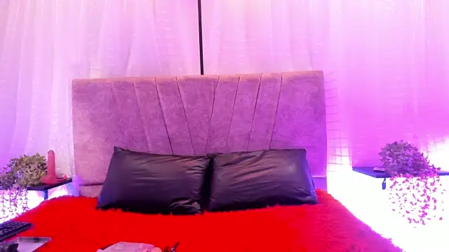 Victoriaa Anderson online show from June 10, 2026, 12:50 pm