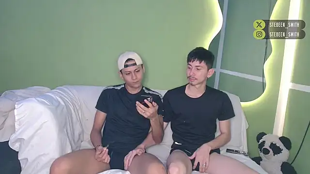 Snapshot of Kurt_williams1 chatting on February 23, 2026, 12:17 pm Kurt williams1 online show from February 23, 2026, 12:17 pm