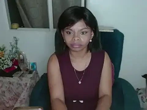 Rey lizeth73 online show from November 22, 2025, 11:14 pm