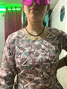 Red Queen 11 online show from December 5, 2025, 7:01 pm