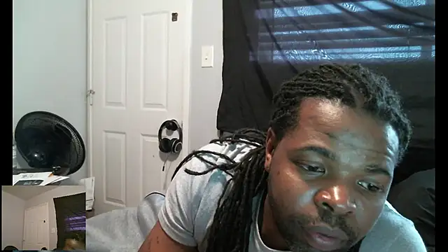 Mr Sirthedom online show from May 17, 2026, 2:33 am