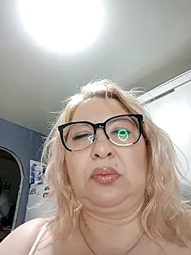 Snapshot of URALS-BOOBS chatting on March 13, 2026, 9:20 pm URALS-BOOBS online show from March 13, 2026, 9:20 pm