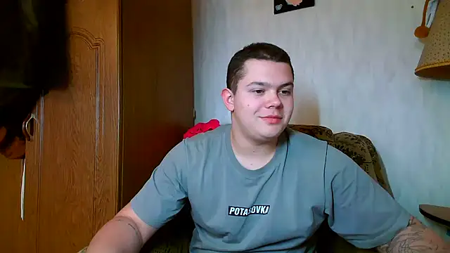 CuteButNaughty  online show from February 3, 2026, 1:05 pm