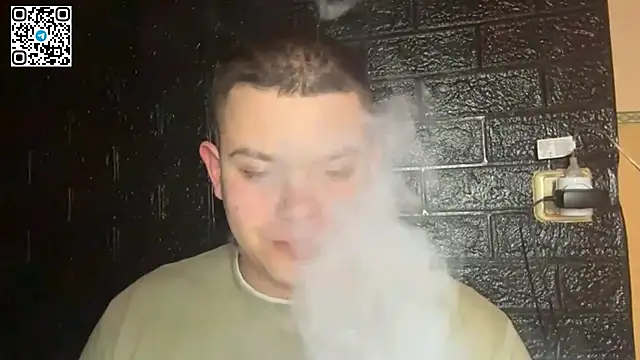 CuteButNaughty  online show from March 16, 2026, 9:06 pm