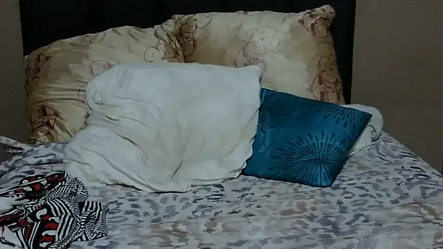 Snapshot of bigsexymama2 chatting on March 8, 2026, 4:21 pm bigsexymama2 online show from March 8, 2026, 4:21 pm