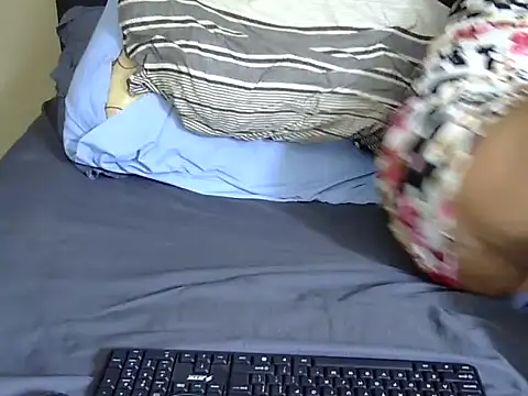 Snapshot of bigsexymama2 chatting on January 19, 2026, 8:07 am bigsexymama2 online show from January 19, 2026, 8:07 am