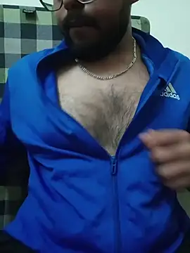 MrToxxic online show from November 16, 2025, 5:06 pm