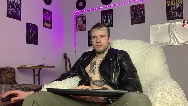 Huntall77 online show from March 13, 2026, 5:29 pm