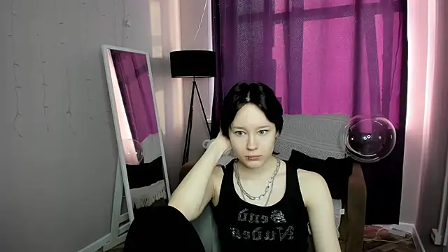 Annie Way online show from March 17, 2026, 4:37 am