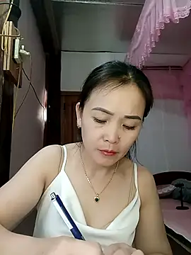 Feeling-hot online show from March 3, 2026, 9:05 am