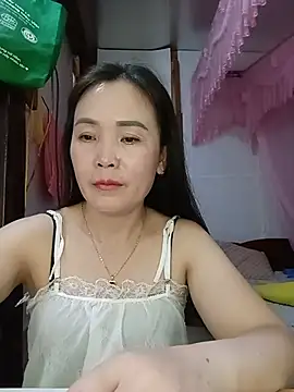 Snapshot of Feeling-hot chatting on May 22, 2026, 2:15 pm Feeling-hot online show from May 22, 2026, 2:15 pm
