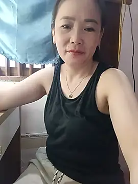 Snapshot of Feeling-hot chatting on May 25, 2026, 2:55 am Feeling-hot online show from May 25, 2026, 2:55 am