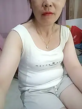 Feeling-hot online show from July 23, 2026, 2:24 pm