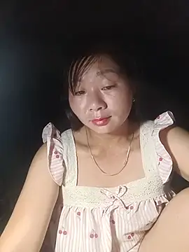 vangkt-cute online show from July 9, 2026, 8:08 pm