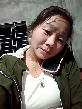 vangkt-cute online show from November 30, 2025, 2:29 pm