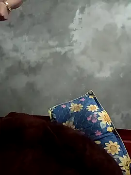 vangkt-cute online show from February 8, 2026, 9:18 am