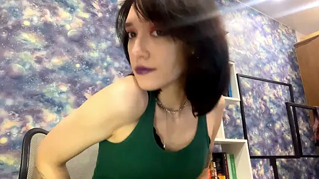 Snapshot of JamieRosten chatting on November 17, 2025, 11:03 am JamieRosten online show from November 17, 2025, 11:03 am