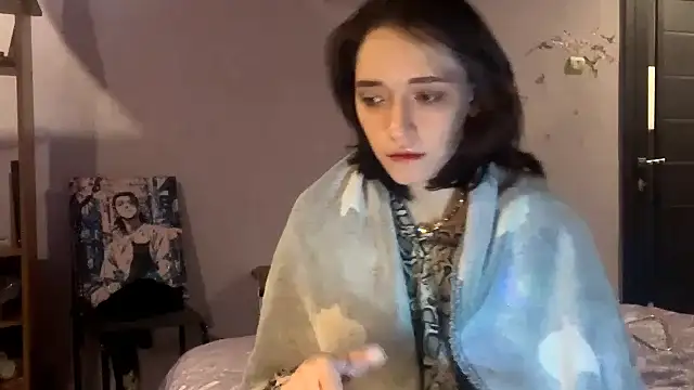 Snapshot of JamieRosten chatting on December 2, 2025, 1:02 pm JamieRosten online show from December 2, 2025, 1:02 pm