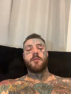 Snapshot of magicmichaell chatting on March 15, 2026, 2:24 pm magicmichaell online show from March 15, 2026, 2:24 pm