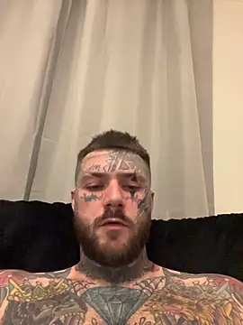 Snapshot of magicmichaell chatting on March 13, 2026, 2:05 am magicmichaell online show from March 13, 2026, 2:05 am