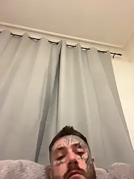 Snapshot of magicmichaell chatting on February 17, 2026, 7:44 pm magicmichaell online show from February 17, 2026, 7:44 pm