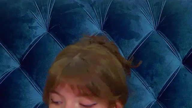 Snapshot of SophiaProve chatting on March 8, 2026, 4:21 pm SophiaProve online show from March 8, 2026, 4:21 pm