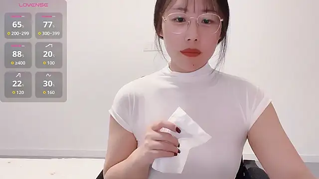 suisui322 online show from December 5, 2025, 11:42 am