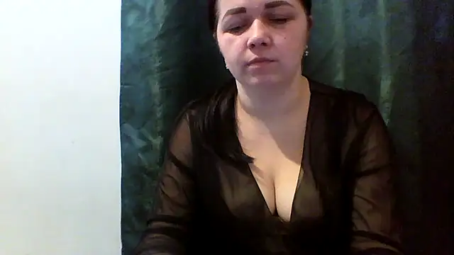 Vitalina282128 online show from February 22, 2026, 9:00 am