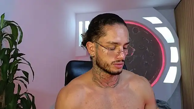 Alanrodgers online show from November 26, 2025, 2:55 am